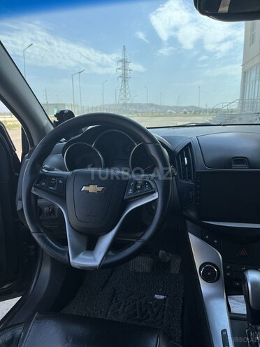 Chevrolet Cruze-2