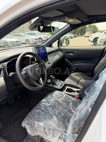 Toyota Corolla Cross-13