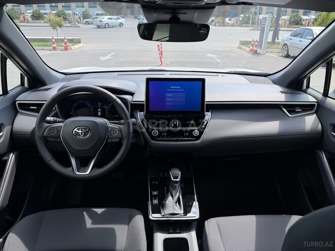 Toyota Corolla Cross-16