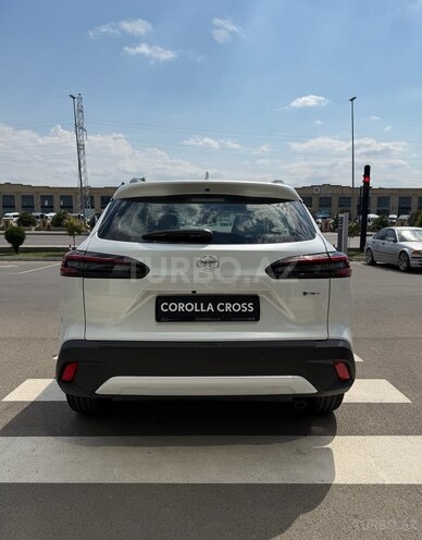 Toyota Corolla Cross-5
