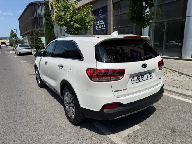 Kia Sorento-7