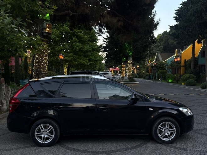 Kia Ceed SW-11