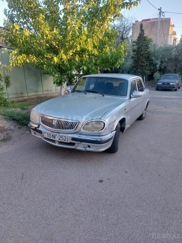 GAZ 3110 "Volga"-1