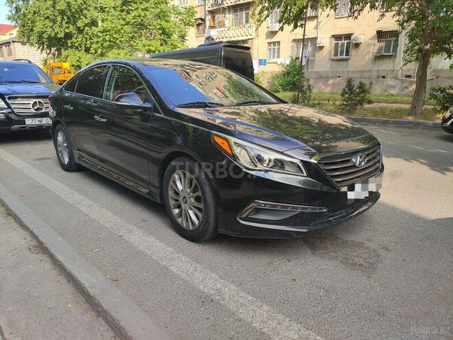Hyundai Sonata-2