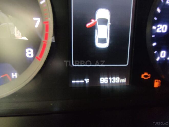 Hyundai Sonata-10