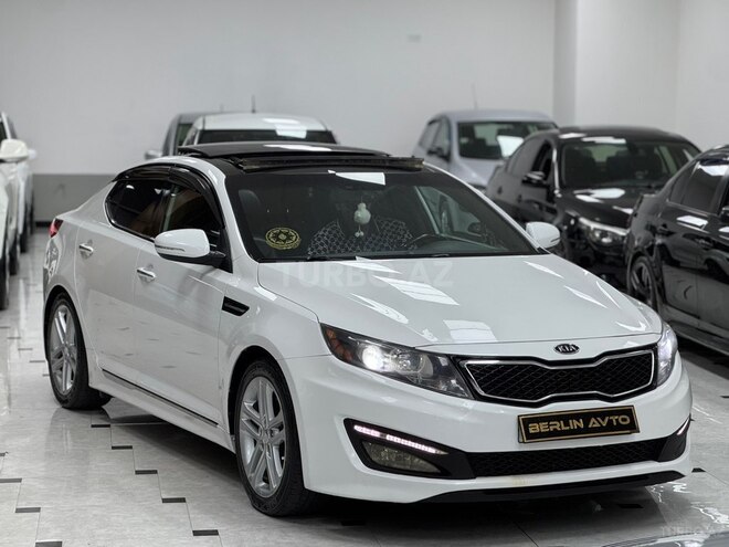Kia Optima-4
