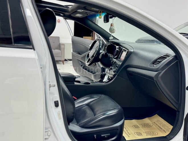 Kia Optima-13