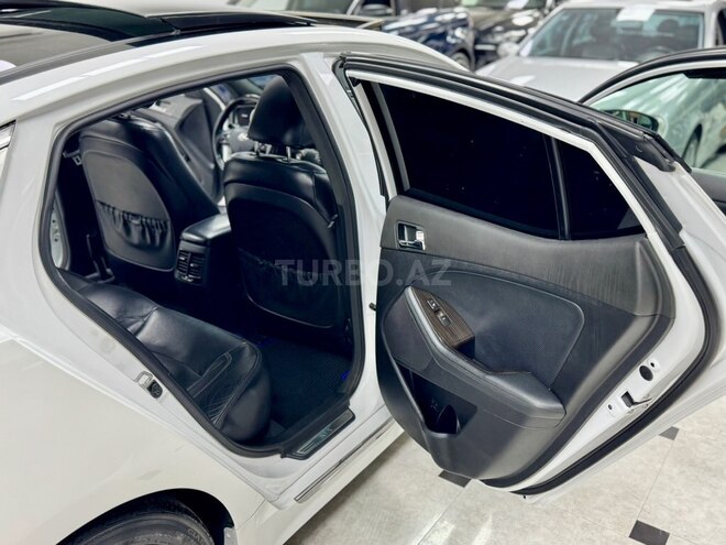 Kia Optima-23
