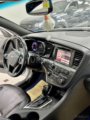 Kia Optima-16