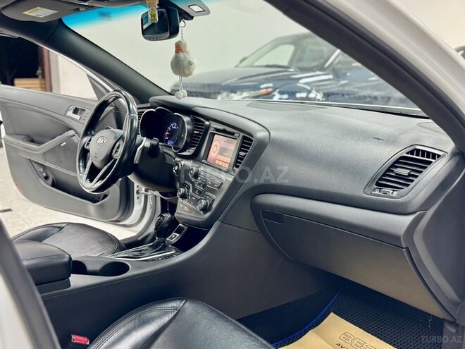 Kia Optima-20