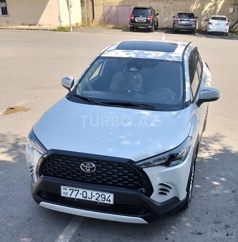 Toyota Corolla Cross-2