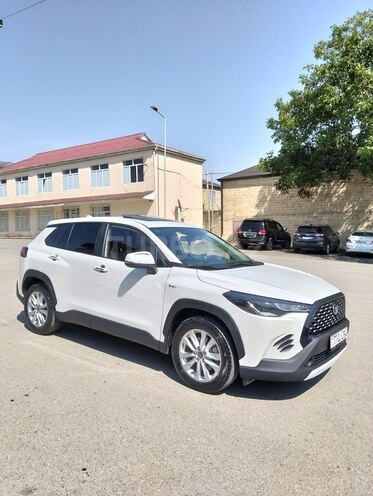 Toyota Corolla Cross-3