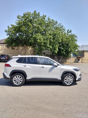 Toyota Corolla Cross-4