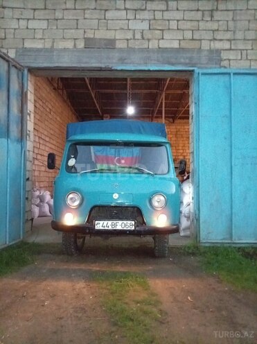 UAZ 3303-7