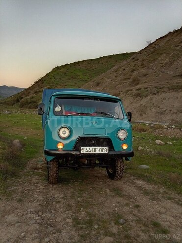 UAZ 3303-12