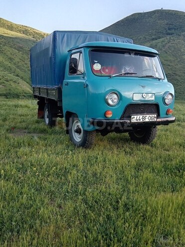UAZ 3303-3