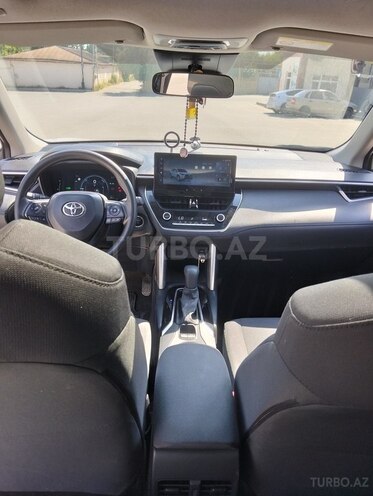 Toyota Corolla Cross-9