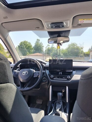 Toyota Corolla Cross-10