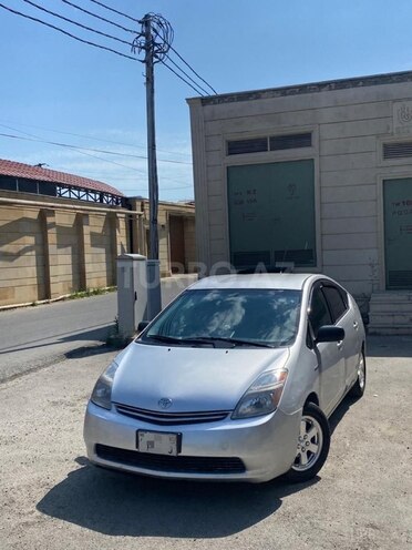 Toyota Prius-1