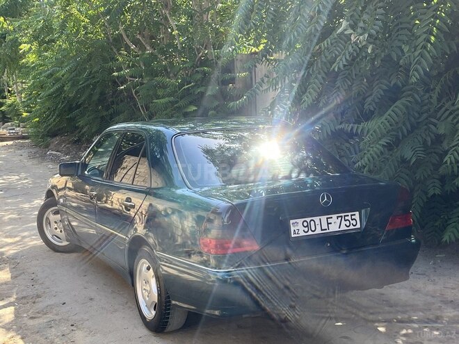 Mercedes C 180-4
