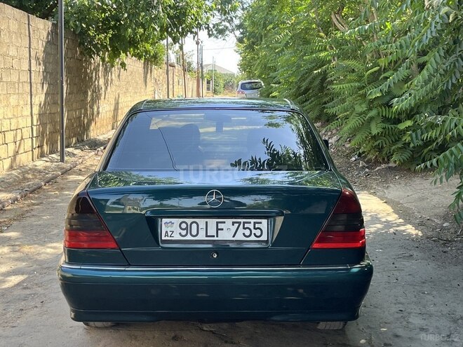 Mercedes C 180-3