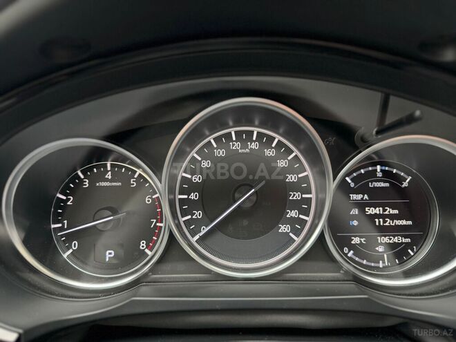 Mazda CX-9-11