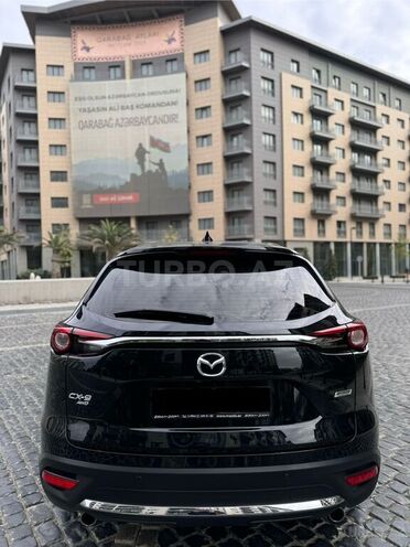 Mazda CX-9-3