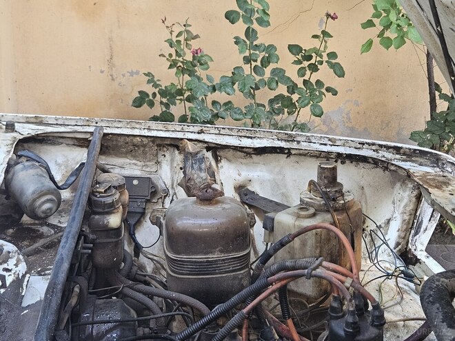 LADA (VAZ) 2107-21