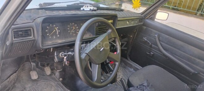 LADA (VAZ) 2107-3