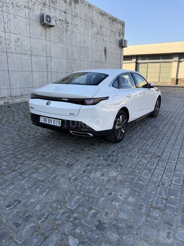 Changan Eado-5