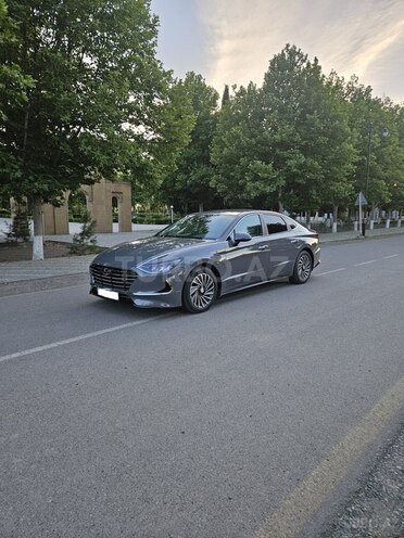 Hyundai Sonata-3