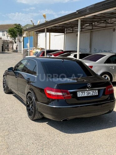 Mercedes E 250-6