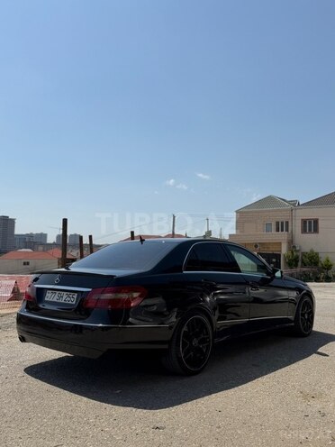 Mercedes E 250-5