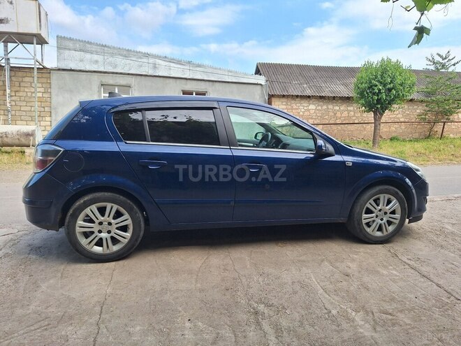Opel Astra-7