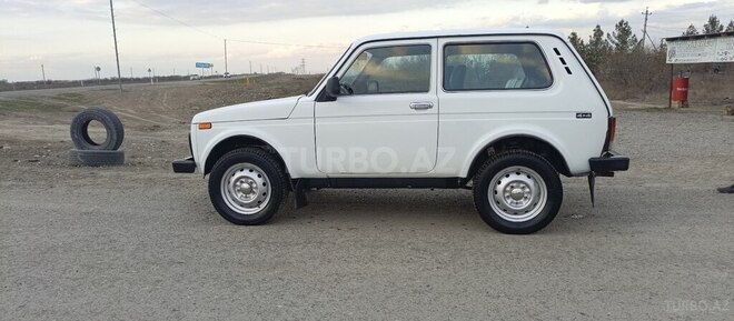 LADA (VAZ) Niva-5