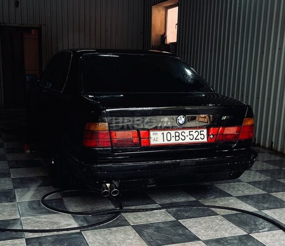 BMW 525-2