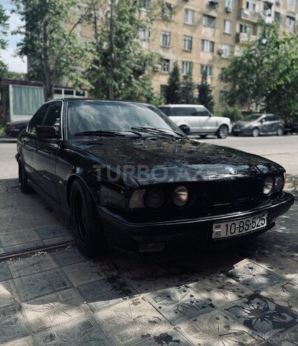 BMW 525-8