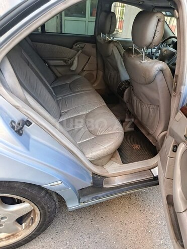 Mercedes S 320-10