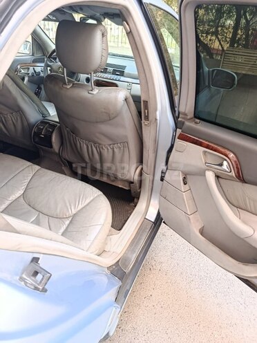 Mercedes S 320-9