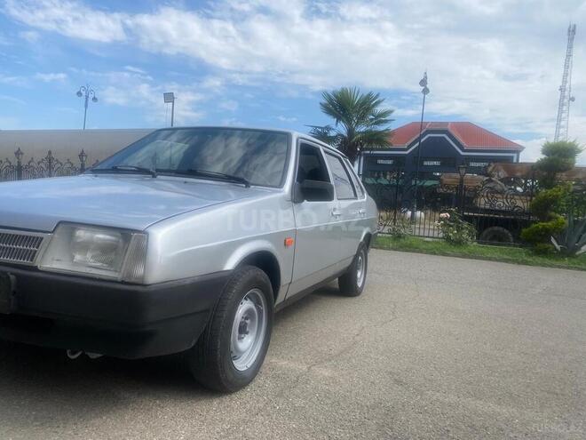 LADA (VAZ) 21099-5