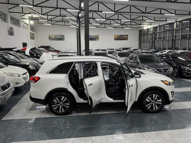 Kia Sorento-14