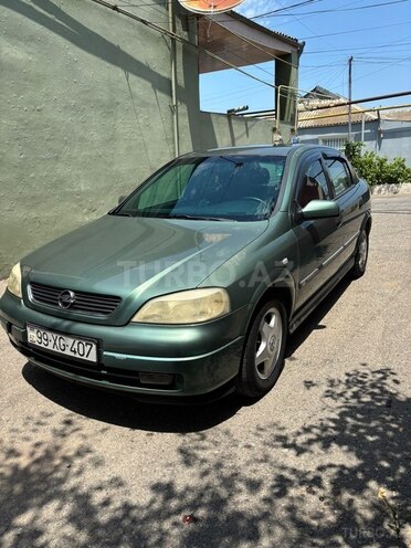 Opel Astra-2