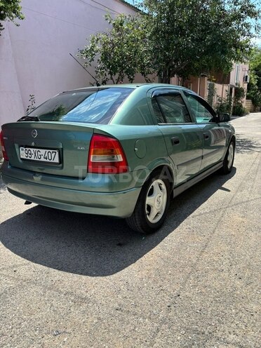 Opel Astra-3