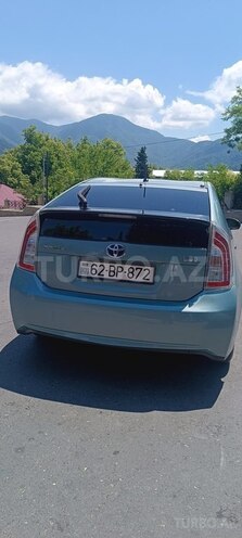 Toyota Prius-6