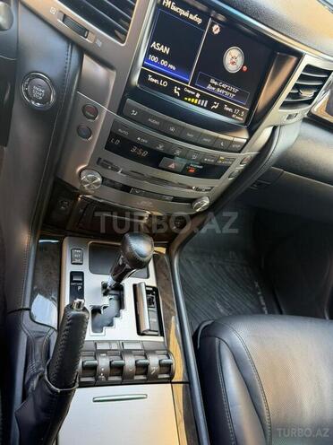 Lexus LX 570-10