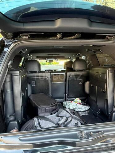 Lexus LX 570-14
