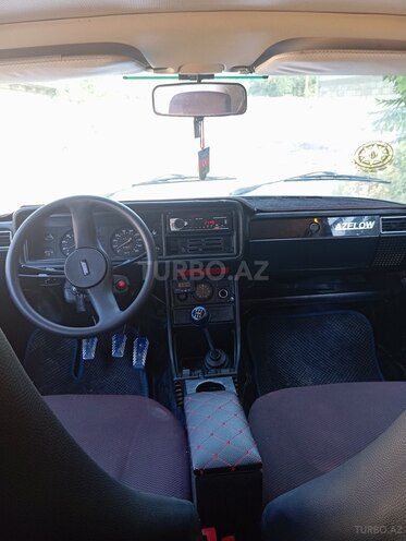 LADA (VAZ) 2107-5