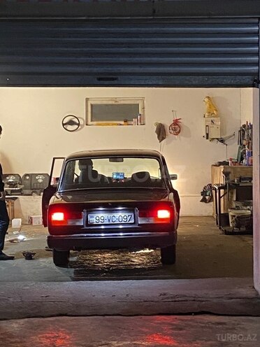 LADA (VAZ) 2107-4