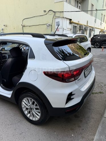 Kia Rio X-Line-10