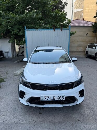 Kia Rio X-Line-1